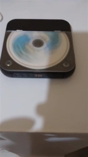 mini cd player mp3 Bluetooth..