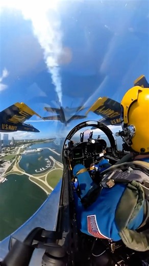 Incredible speed when the pilot passes at low altitude #military #aviation #airforce #aircraft