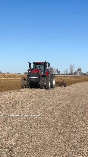 CASE IH 340 MAGNUM Tractor Plowing #agriculture #farm #farmer #farmlife #ford #agriculturelife #harvest #harvesttime #bigtractorpower #caseih #tractor #automobile | Big Tractor Power
