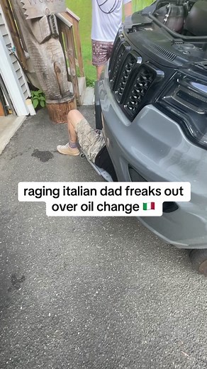 Raging Italian Dad Freaks Out Over Oil Change 🇮🇹