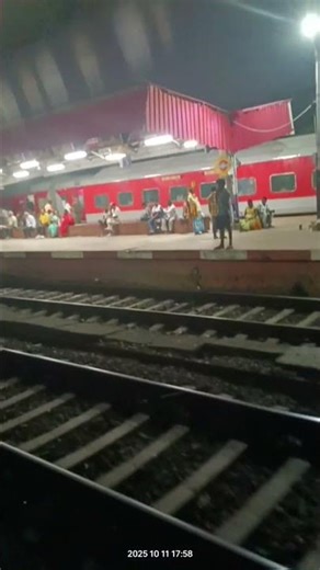 koi jakar kah do use 💯✨#shortvideos #new #viralvideos #trading #viral #sad #viralshort #shortsviral