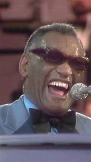 "I see a bright, bright, sun-shiny day..." - #raycharles #icanseeclearlynow - Live with the Edmonton Symphony, 1981 | Ray Charles