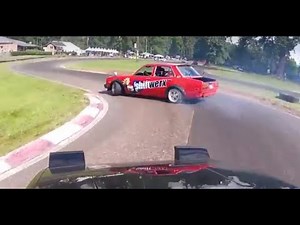 1977 Toyoa Corona vs 1986 Toyota Corolla (AE86) Drift Battle