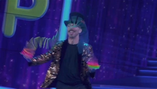 54K views · 656 reactions | Watch until the end to see who won!  I had the pleasure of performing on the pilot episode of America's Funniest People, a spinoff show of America's Funniest Videos. Many thanks to the producers for allowing me to spread the art of springbending / slinky manipulation / slinky tricks to the masses! This aired on June 15, 2025. Posted here with permission of the show's producers. | Slinky Josh | Facebook