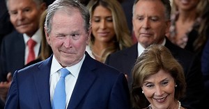 George W. Bush Couldn’t Hide His Facial Expressions During Trump’s Inauguration