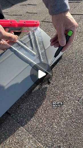 thesidingguy on Instagram: "This is a quick and easy way to find the angle of a gable if you don’t know it - speed square and a level, or a speed square with a built in level. There are many ways to find the roof pitch, this is one of the easier ways without much fuss. I hope this tip helps you. For years I didn’t know how to use a speed square until a kind carpenter showed me and it has saved so much time over the years. . . . . . . . . . . #howto #howtofindroofpitch #roofpitch #speedsquare #ro