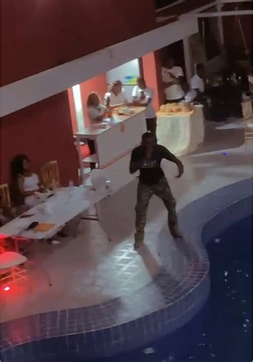 Vidéos de BIDIA (@bidia.31) avec REAL LIFE - Bidia