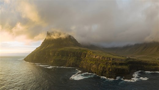 Hands-On With the New DJI Mavic 4 Pro Drone | Fstoppers