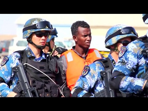 Chinese navy ship hands over suspected pirates to Somalia