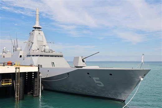 Japan wins £4.9bn deal to build Australian warships