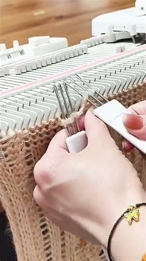 This is the process of making a scarf by knitting it neatly and carefully