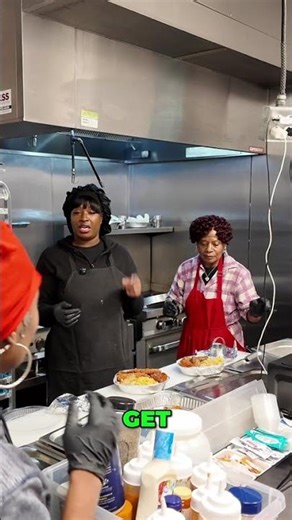 Sunday Exclusive Menu! Turkey Wings, Meatloaf & More! #shorts