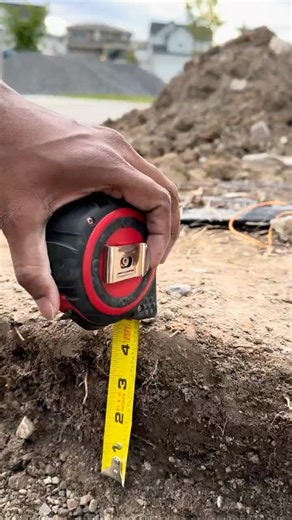 🔥The ‘weapon’ given by a neighbor in America 😅🔥#shorts #fun #diy #tamil #vlog