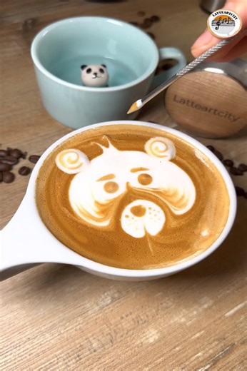Cute Bear-Inspired Latte Art