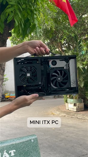 Amd Ryzen 5 7500F, RTX 5050, case Shiny Snake S300 #itx