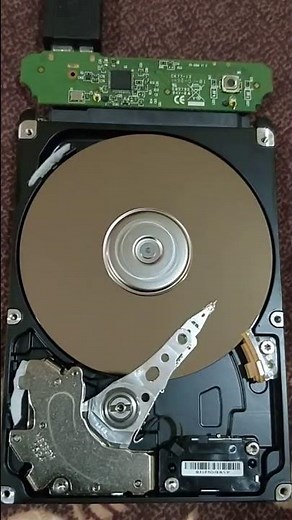 Dead HDD faulty head clicking noise a.k.a click of death (CAUTION: Never run HDD in open condition)