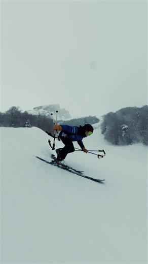 Cascade réalisée par un professionnel 🙋🏼‍♂️ #chute #gourette #ski