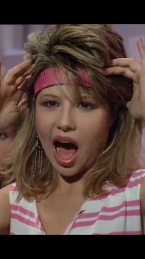 Pia Zadora singing “You Bring Out the Lover In Me” in the 1984 masterpiece “Voyage of the Rock Aliens” #piazadora #voyageoftherockaliens #1980s #musical #1984