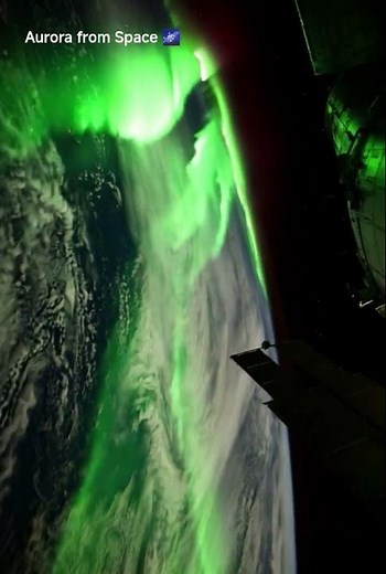 Aurora From Space 🌌 Earth’s Magnetic Light Show Explained
