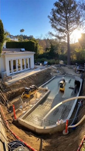 Watch This Pool Fill Up So Fast! 🤯 #shorts