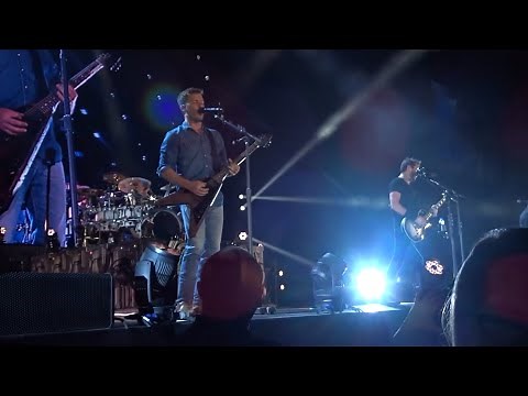 Nickelback — Side Of A Bullet (Feed the Machine world-tour 2018)
