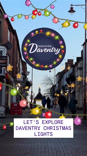 🎄CHRISTMAS LIGHTS | We took a tour of Daventry's Christmas lights last night! It was lovely to see the town all lit up and the retailers beautiful Christmas windows ... ⭐️ Have you taken a Chair Selfie yet? ✨What's your favourite window? Let #us know in the comments #visitdaventry #discoverdaventry #Daventry #shopsmallshoplocal | Discover Daventry