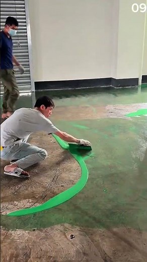 Liquid leveling technique for surface coating