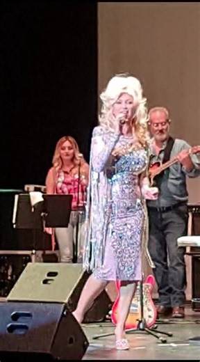 Shine live! Dolly Parton Tribute