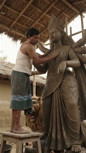 🏺 Sculpting A Masterpiece: Traditional Clay Art