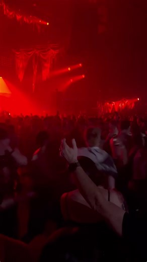 Subtle Foreshadowing: The Prodigy in Newcastle