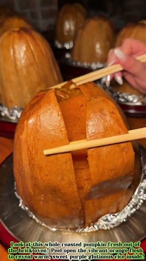 Mouthwatering Roasted Pumpkin with Sweet Sticky Rice Inside