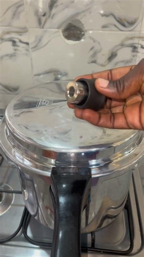 Do you also cook your beans using pressure pot?What’s your experience with it like?#viralvideoシ
