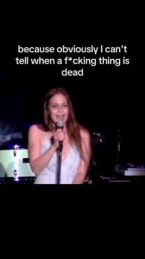 Fiona Apple: A Deep Dive into Extraordinary Machine