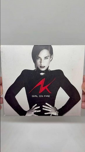 Alicia Keys - Girl on Fire (2012) 🇺🇸
