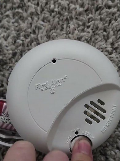 First Alert 9120B #smokealarm dying sound