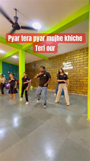 Pyar tera pyar mujhe khiche Teri our #dance #shorts #trending