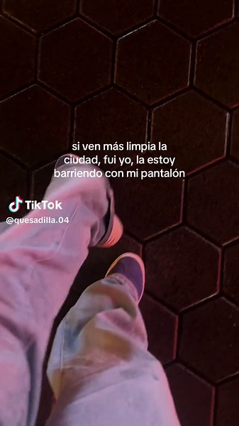 Short Girl Problems: Conquering Jeans Issues with Style