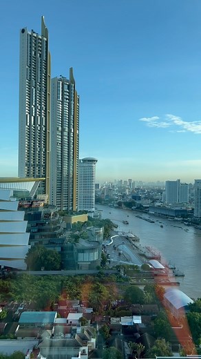 愛莉莎莎 Alisasa  on Instagram: "相機錢包全掉了 最貴飯店影片也飛了（拍完才被幹走） 只能給大家看手機錄的過過乾癮了"