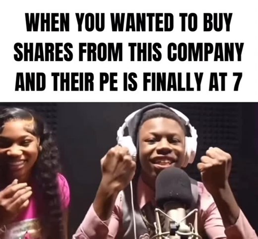 SpongebobFinance on Instagram: "The price-to-earnings (P/E) ratio measures how much investors are willing to pay for a company’s earnings. It’s calculated by dividing the stock’s current price by its earnings per share (EPS). A low P/E, typically below 10, can indicate that a stock is undervalued or “on sale,” especially if the company has stable profits and growth potential. However, a low ratio can also signal problems, such as slowing sales or weak management. A high P/E, often above 30, sugg