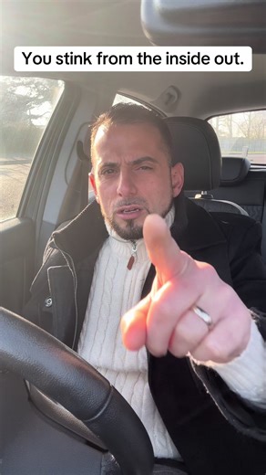 If your gut feels off, everything feels off. Bloating, heaviness, sluggish digestion — and sometimes it shows in ways you don’t even realise. A fibre-based colon cleanse can support digestive regularity and help you feel lighter and fresher from the inside. Hybrid Health Colon Cleanse is designed to support gut function without extreme gimmicks. #guthealth #digestivesupport #coloncleanse #wellnessroutine #tiktokshopuk