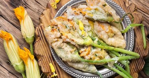 Recette Fleurs de courgettes poêlées - 750g.com