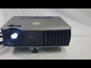 Dell 2400mp DLP Projector A Closer Look View