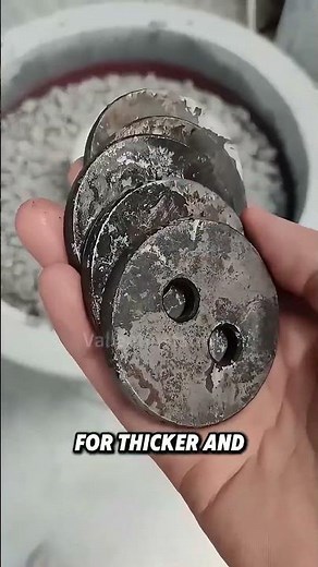 This Machine Cleans Rust Like Magic! #Rust Removal from Iron Parts #interesting #shorts