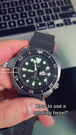 Watch Guide. How to use a rotating bezel? #seiko #seikoturtle #seikowatch #watches #watchtillend