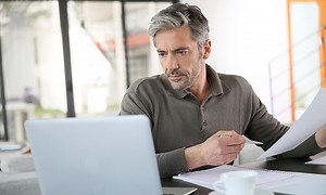 Should you start a final salary pension on your birthday or in April?