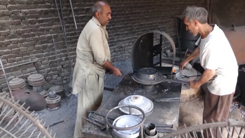 Mass Producing Quality Handmade Ceiling Fans