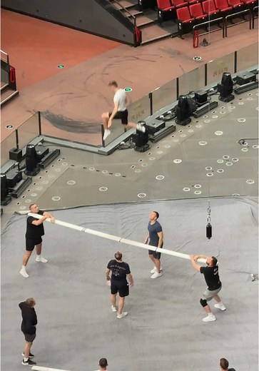 Exciting Russian Bar Gymnastics and Acrobatics Performance