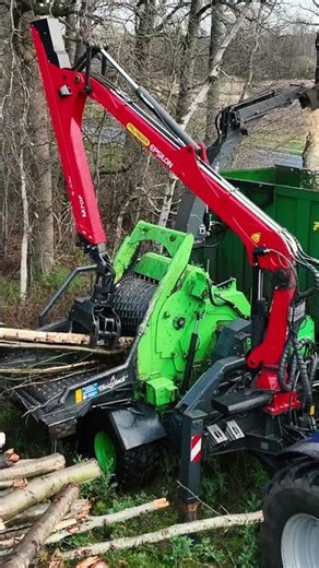 Heizohack HM 14-860 KTL im Einsatz – Grünschnitt effizient hacken!