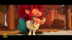 Delta Dawn sings 'Born to Die' while Poppy does a pop medley | Trolls World Tour