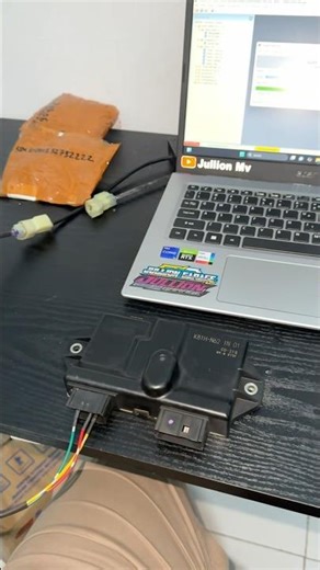 On process of remap ecu sent from my boss in Garut #remapecu #honda #beatfi #fyp